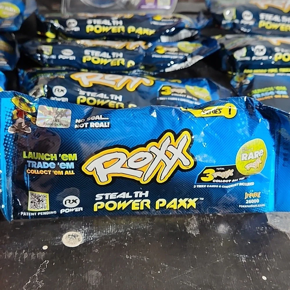 1 Pack Roxx Reflectorzz 12 3 Pk Mystery Stealth Power Paxx Series 1 Pack sealed